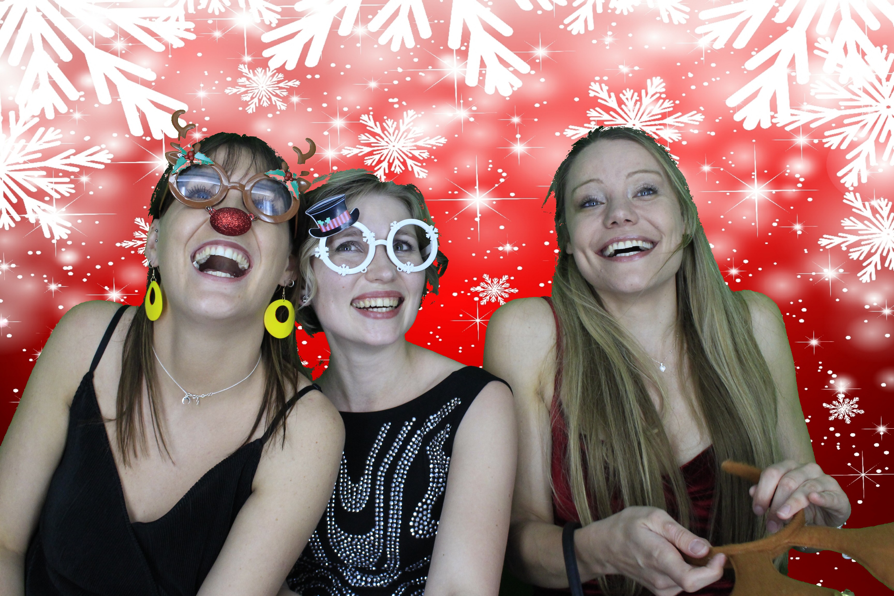 Acosta Europe Christmas Party 2018 | View more photos from the event at gallery.myphotoboothexperience.co.uk/u/MyPhotoBoothExperienceLtd/Acosta-Europe-Christmas-Party-2018
